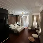 şah Bey Konağı İstanbul