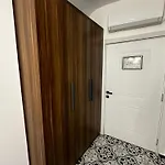 şah Bey Konağı * İstanbul